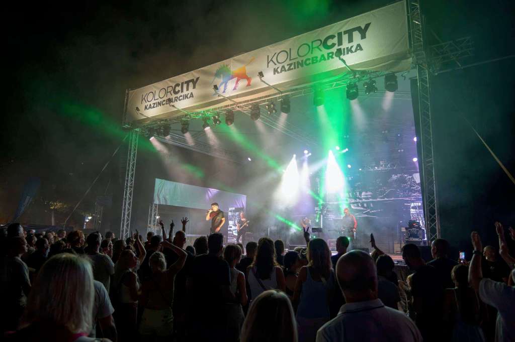 https://kolorcity.hu/Hauber x Bonanza koncert – Csónakázó-tó