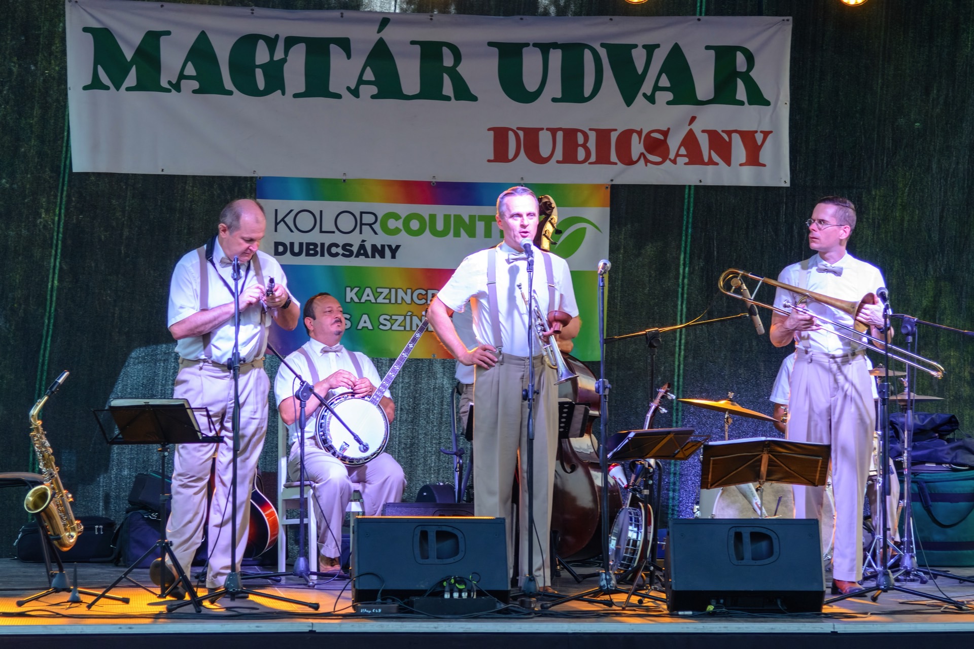 Magtár kiállításmegnyitó és Hot Jazz Band koncert (Dubicsány) - Kolorfesztivál